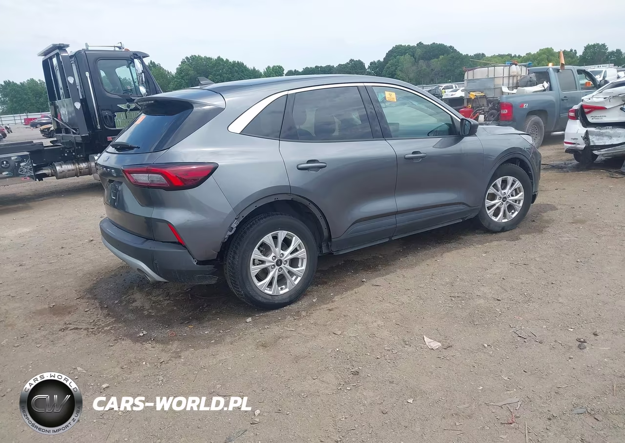 2023 Ford Escape Active VIN:1FMCU0GN1PUB08466 - 4