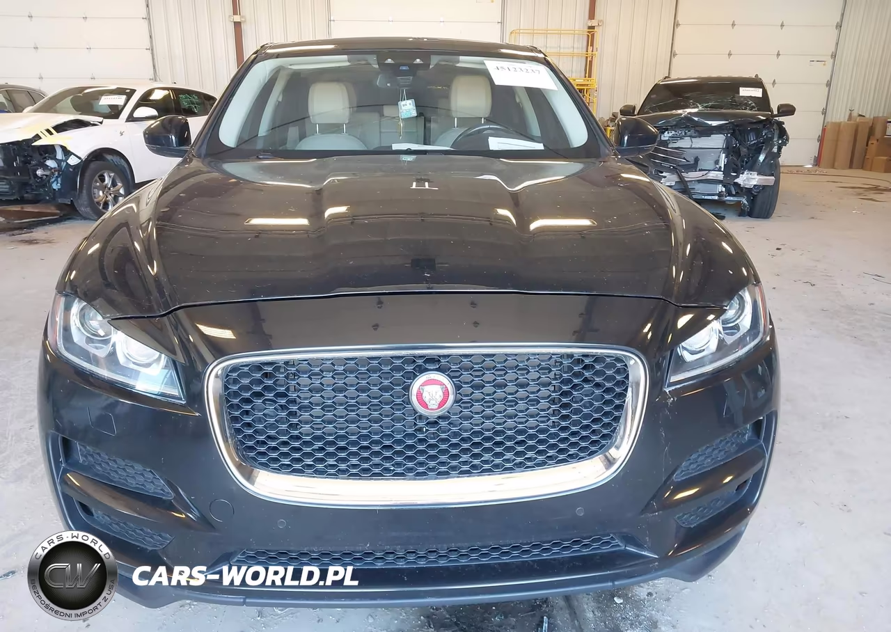 2018 Jaguar F-Pace 35T Prestige VIN:SADCK2EV6JA271183 - 12