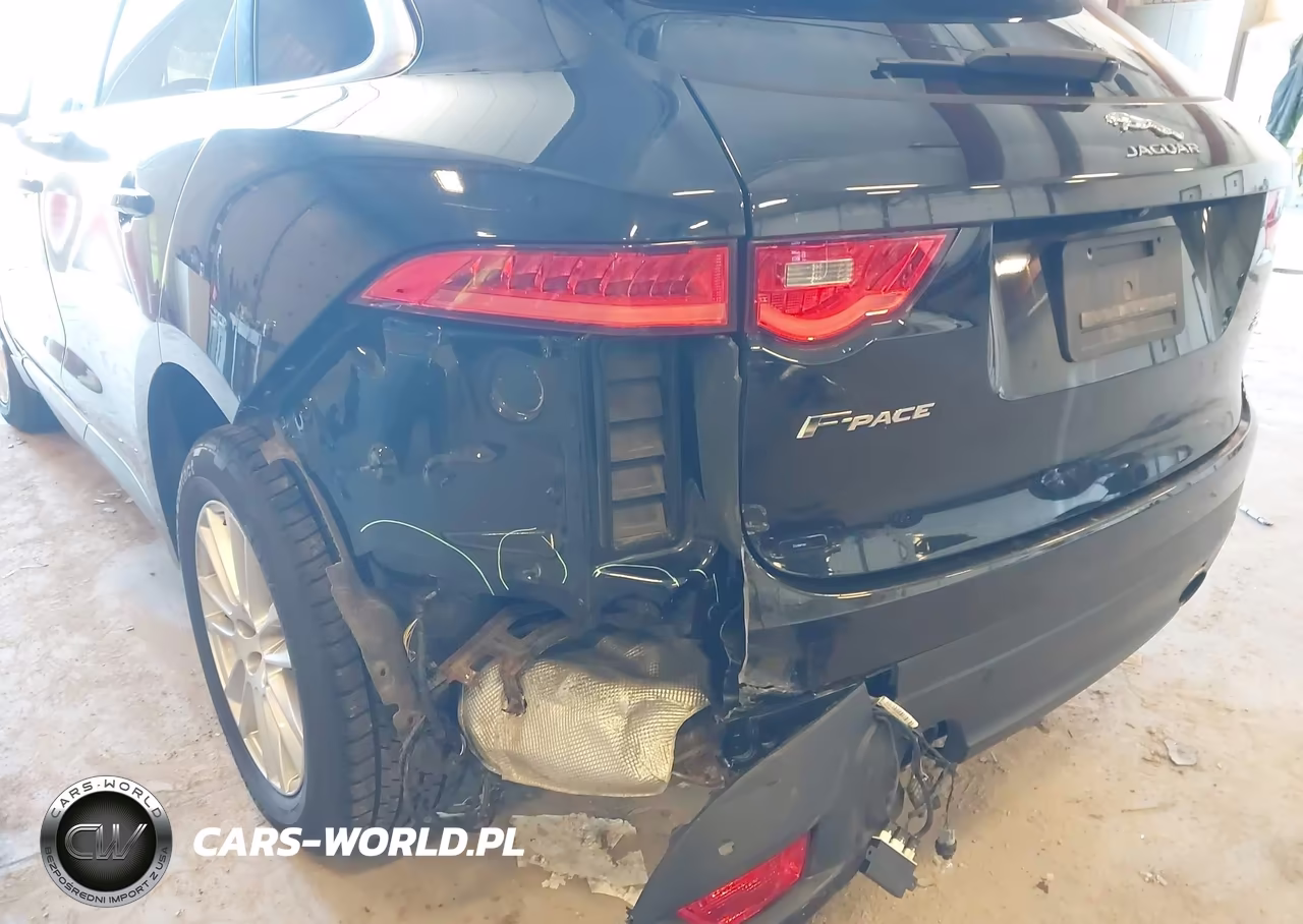 2018 Jaguar F-Pace 35T Prestige VIN:SADCK2EV6JA271183 - 6
