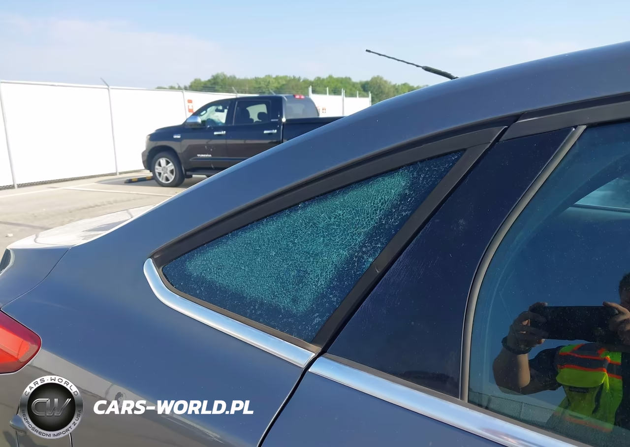 2012 Ford Focus Sel VIN:1FAHP3H20CL248215 - 17