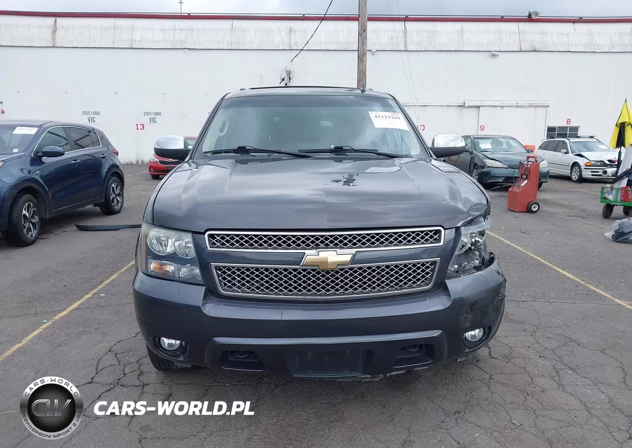 2010 Chevrolet Suburban 1500 Ltz VIN:1GNUKKE38AR160691 - 13
