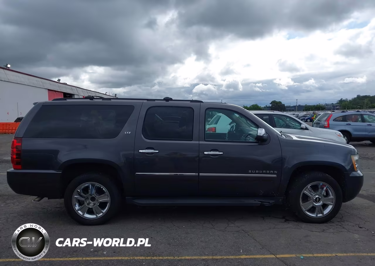 2010 Chevrolet Suburban 1500 Ltz VIN:1GNUKKE38AR160691 - 14