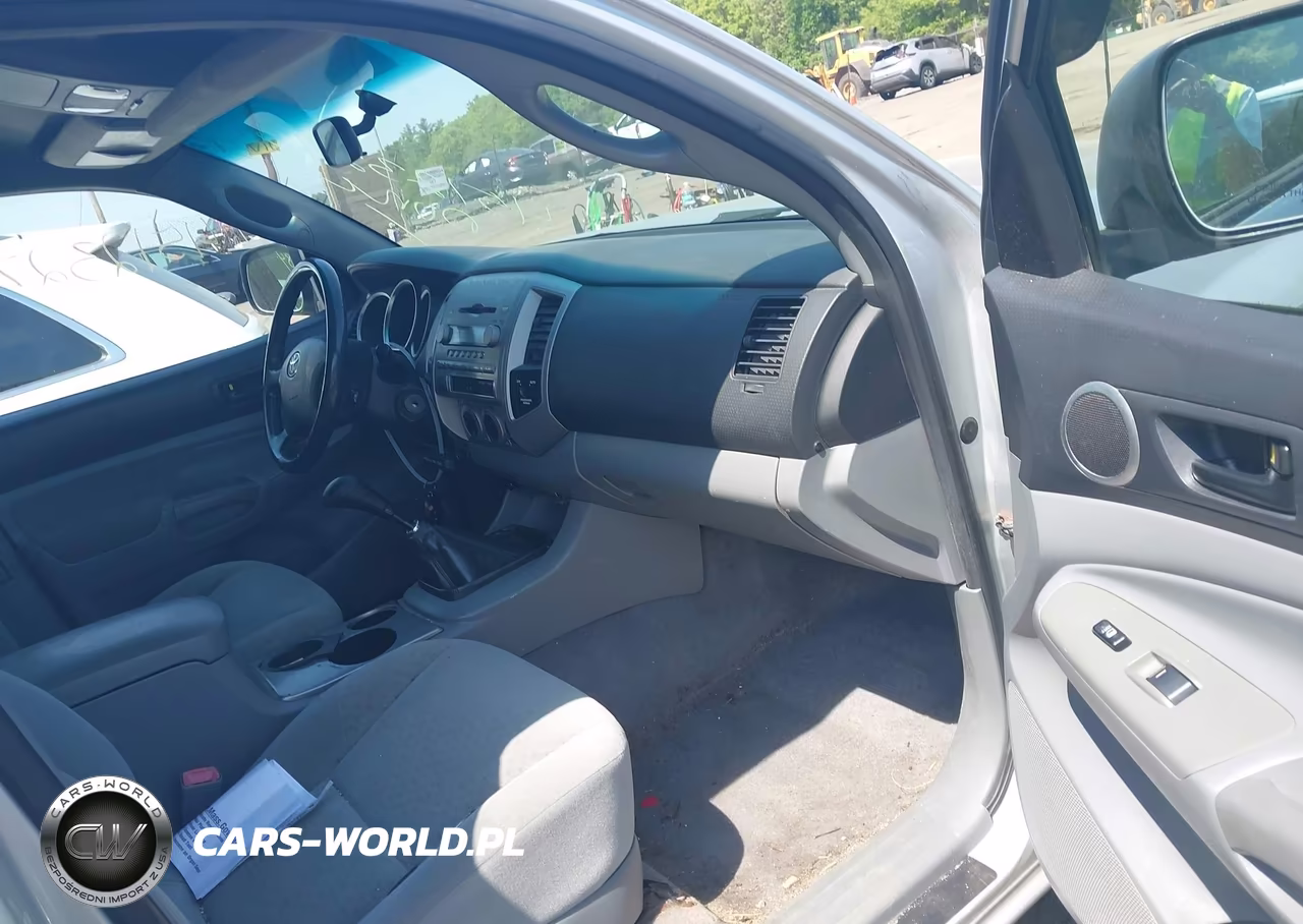 2007 Toyota Tacoma VIN:5TEUX42N37Z352920 - 5