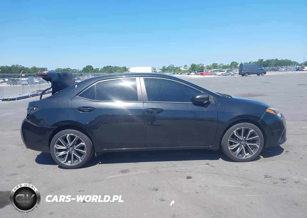2015 Toyota Corolla Le VIN:2T1BURHEXFC461173 - 13