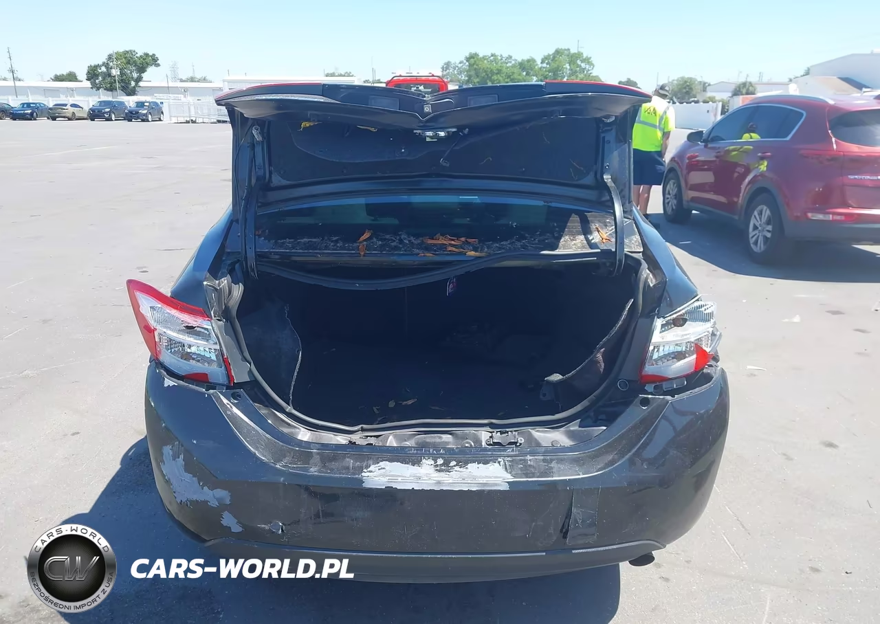 2015 Toyota Corolla Le VIN:2T1BURHEXFC461173 - 16