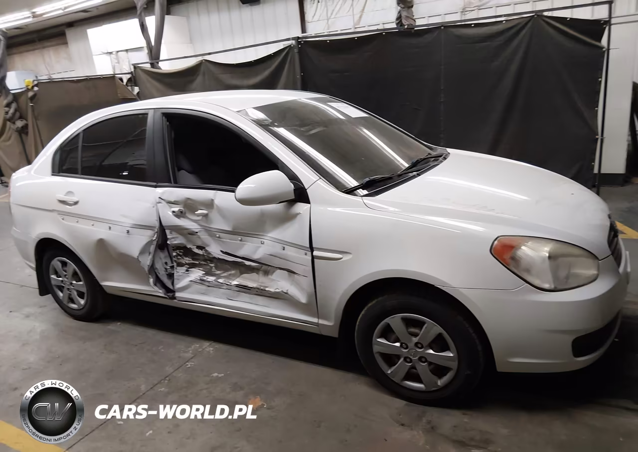 2008 Hyundai Accent Gls VIN:KMHCN46C68U231458 - 13