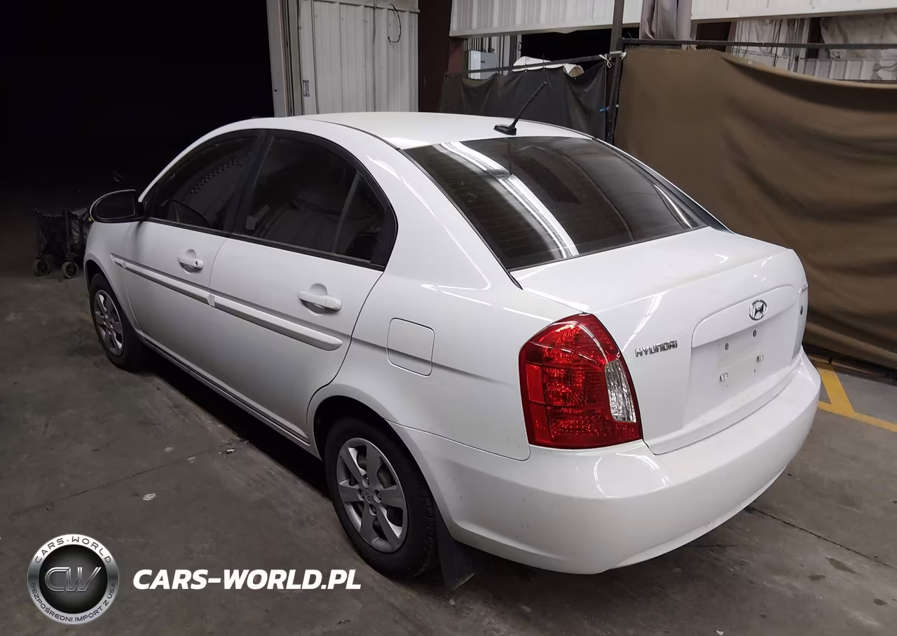 2008 Hyundai Accent Gls VIN:KMHCN46C68U231458 - 3