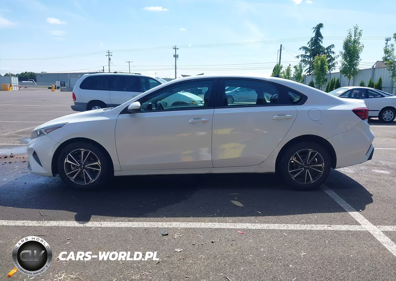 2022 Kia Forte Lxs VIN:3KPF24ADXNE430453 - 14