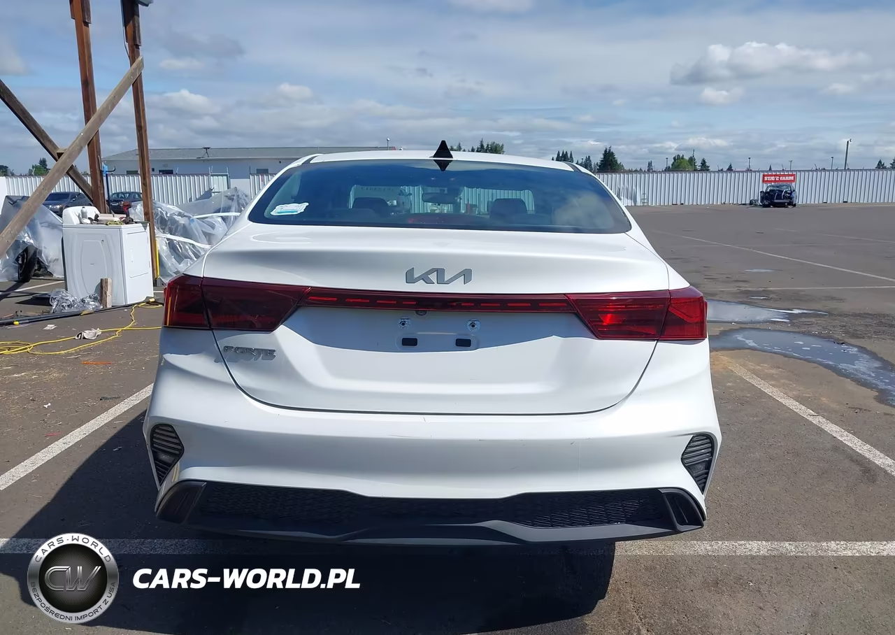 2022 Kia Forte Lxs VIN:3KPF24ADXNE430453 - 16
