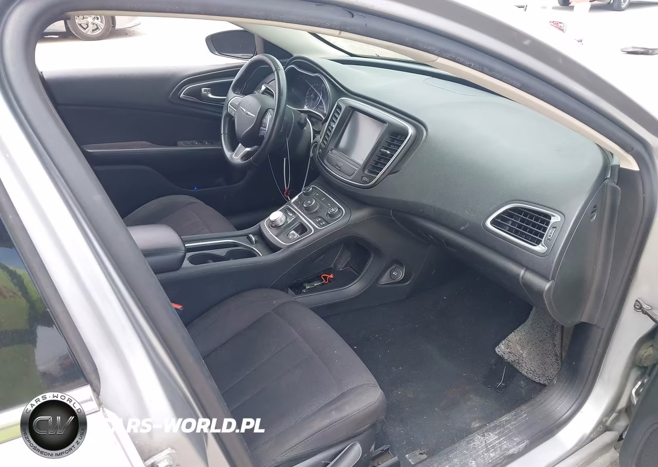 2015 Chrysler 200 Limited VIN:1C3CCCAB8FN652306 - 5