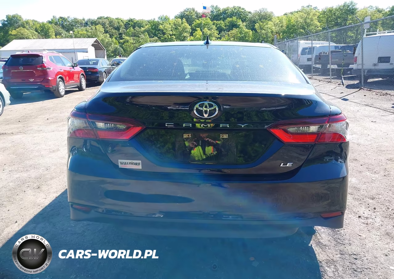 2022 Toyota Camry Le VIN:4T1C11AK1NU046397 - 16