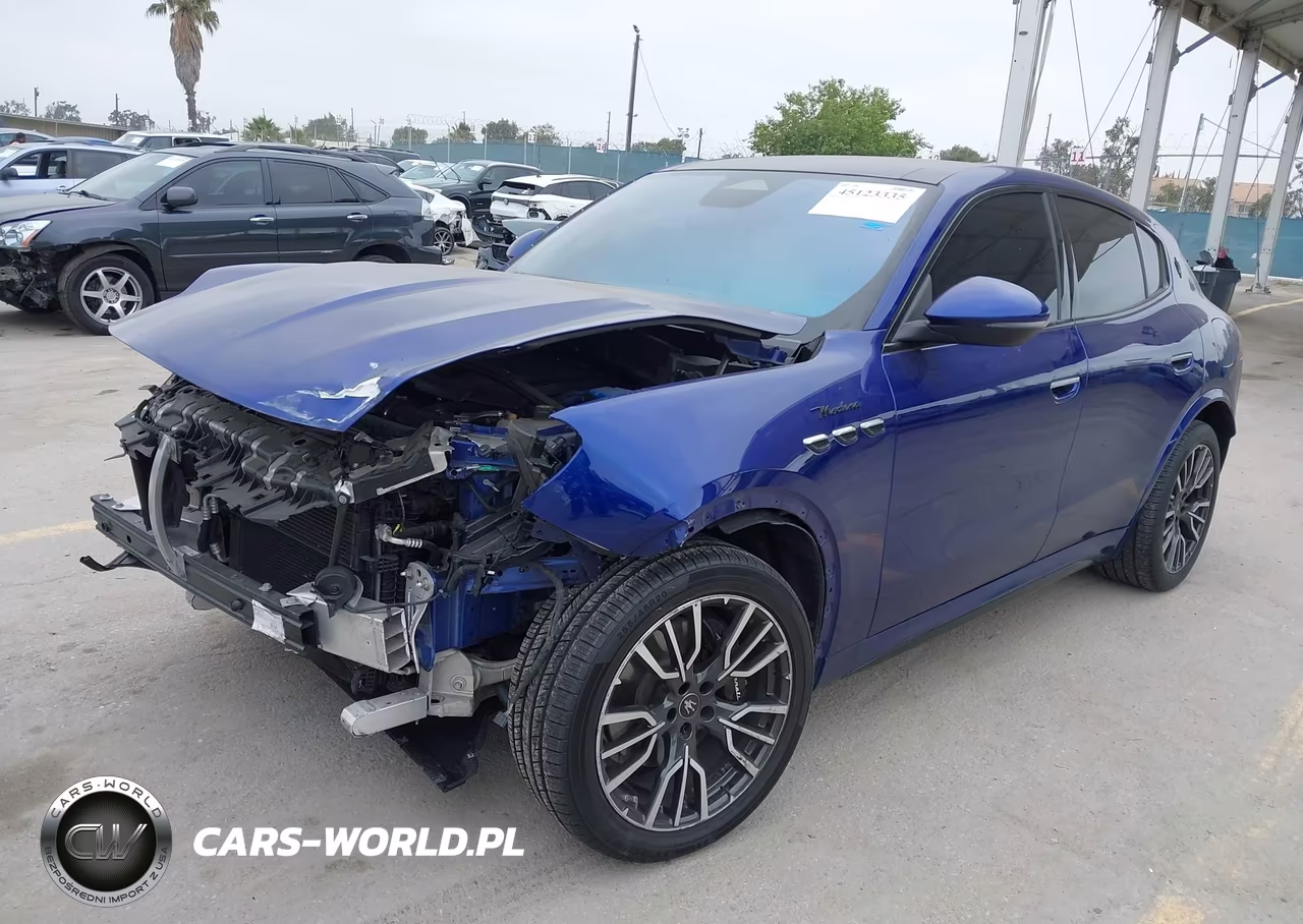 2023 Maserati Grecale Modena VIN:ZN682AVM5P7438575 - 2