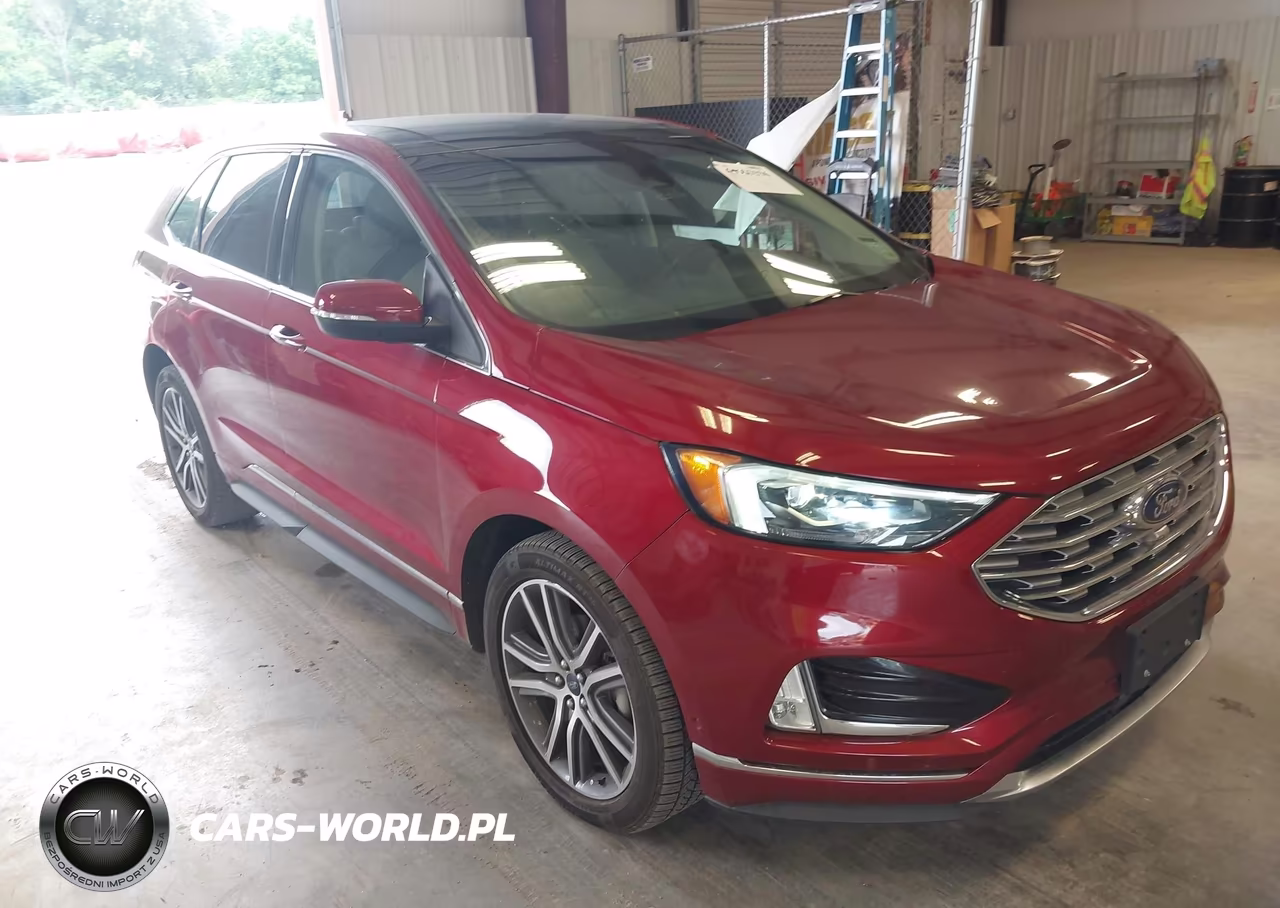 2019 Ford Edge Titanium