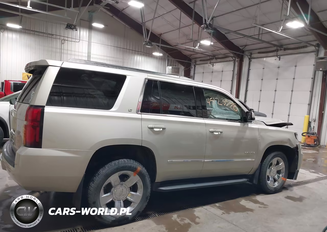 2016 Chevrolet Tahoe Lt VIN:1GNSKBKC7GR320287 - 13
