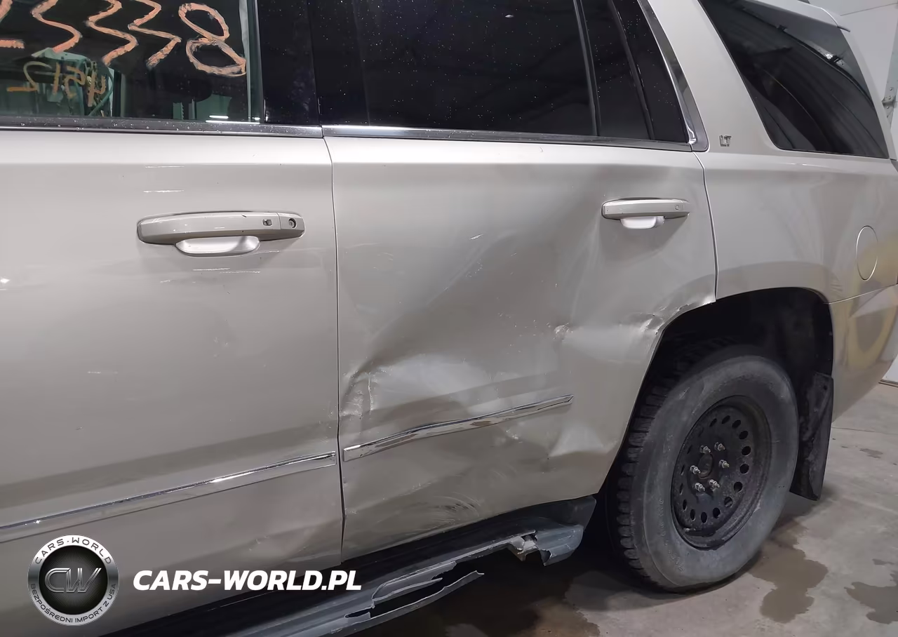 2016 Chevrolet Tahoe Lt VIN:1GNSKBKC7GR320287 - 17