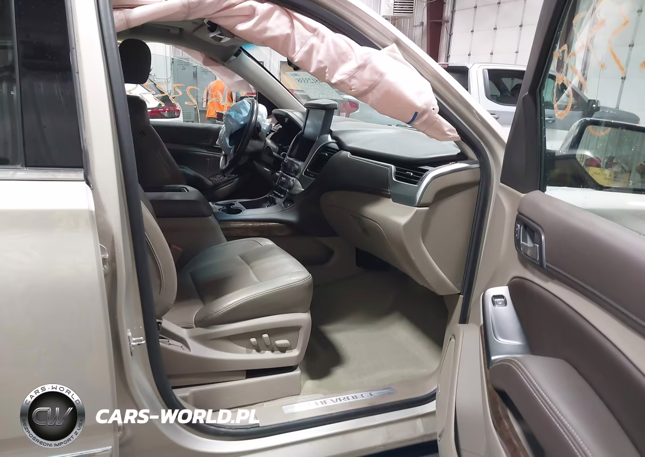 2016 Chevrolet Tahoe Lt VIN:1GNSKBKC7GR320287 - 5