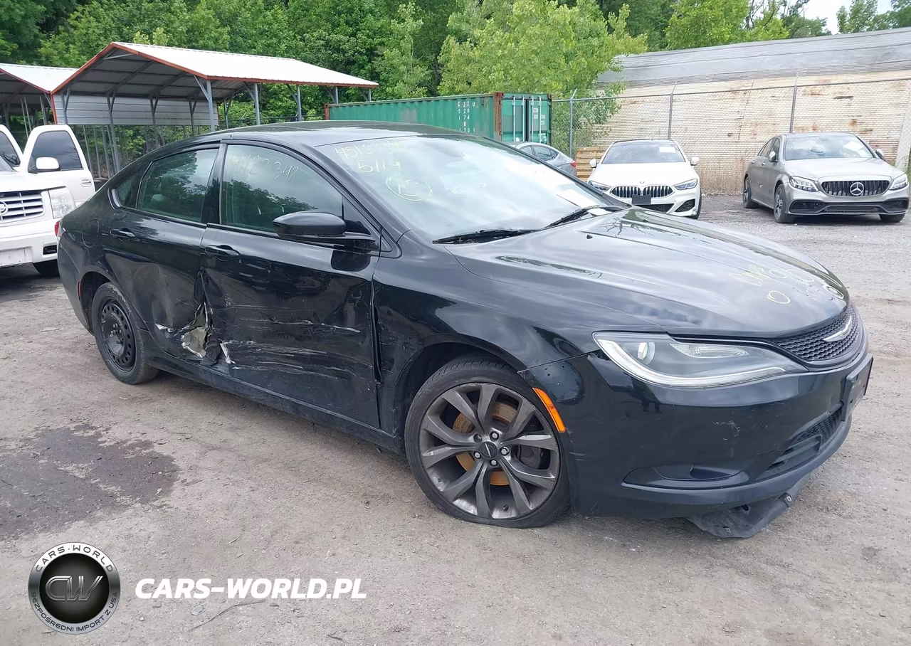 2016 Chrysler 200 S – zdjęcie 1 z 16