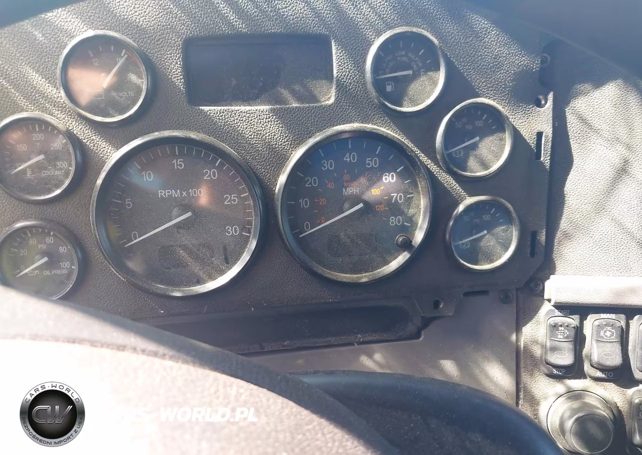 2013 Peterbilt 388 VIN:1NPWX4TX0DD171439 - 5