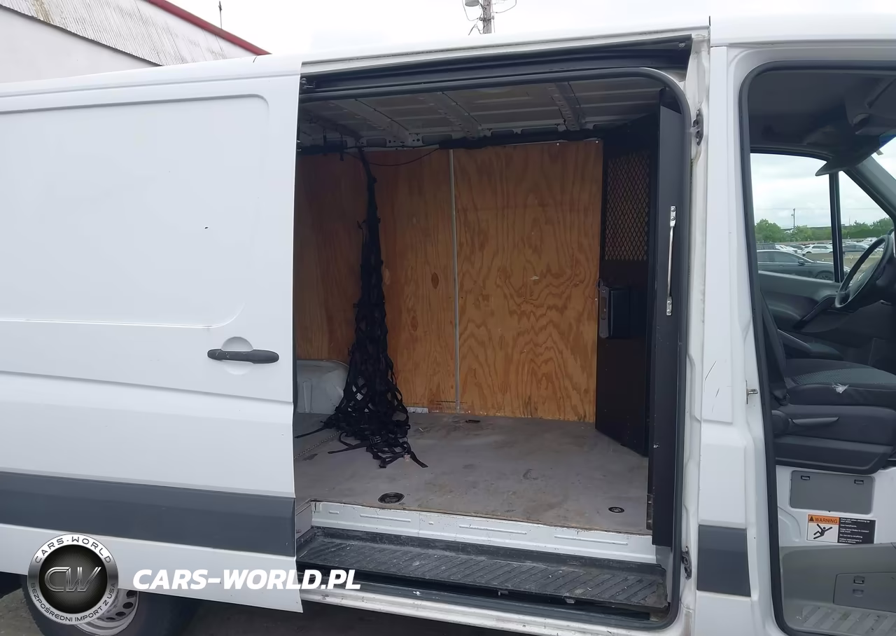 2007 Dodge Sprinter Van 2500 VIN:WD0PE745X75161894 - 8