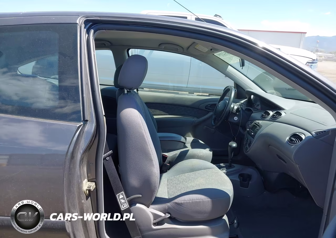 2003 Ford Focus Zx3 VIN:3FAFP31323R120165 - 5
