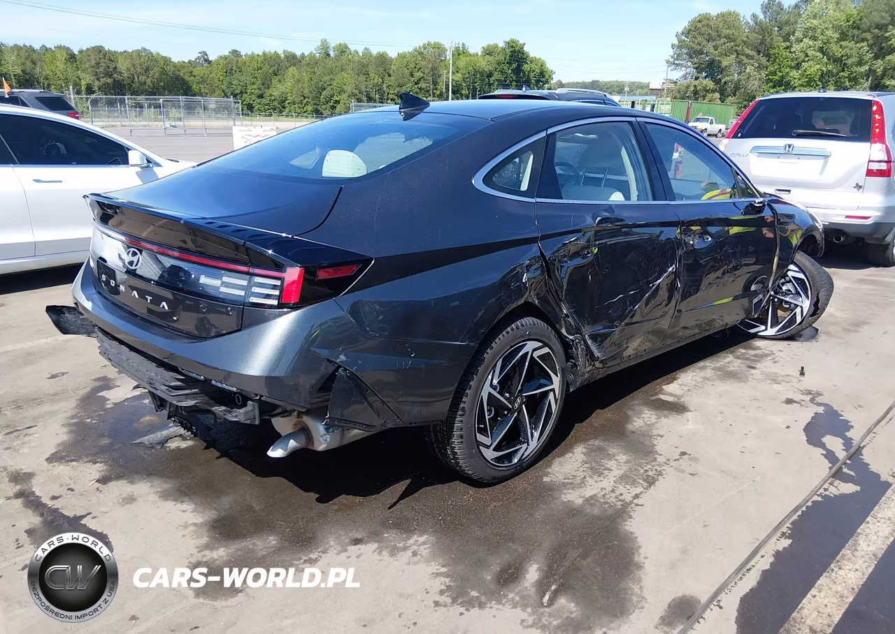2026 Hyundai Sonata Sel Sport VIN:KMHL64JAXTA524812 - 4