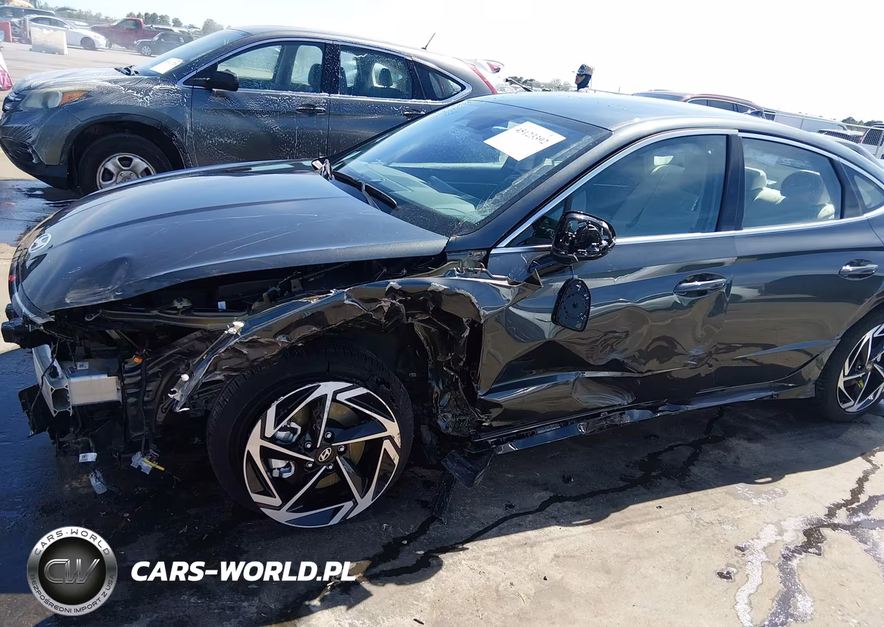 2026 Hyundai Sonata Sel Sport VIN:KMHL64JAXTA524812 - 6