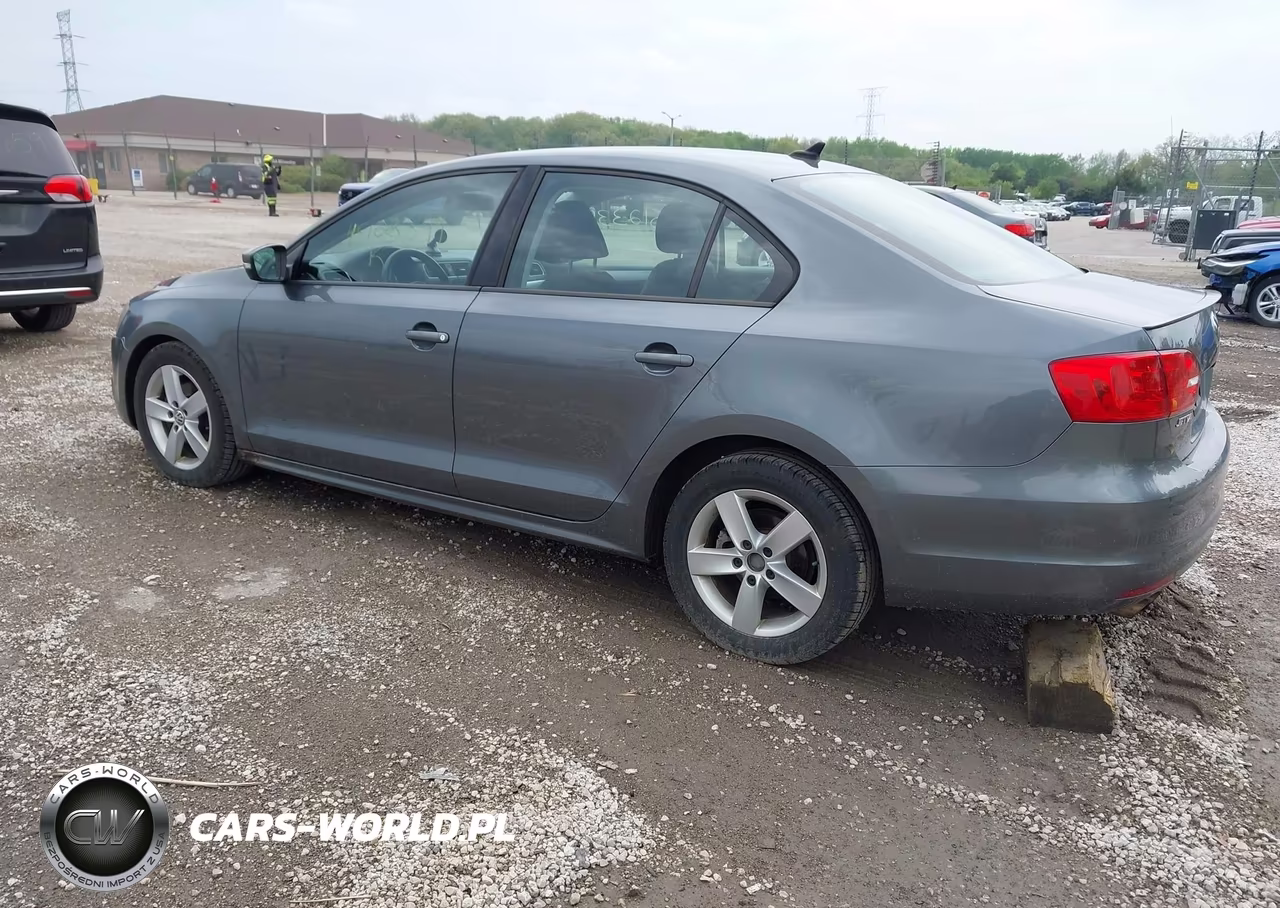2012 Volkswagen Jetta 2.0L Tdi VIN:3VWLL7AJXCM395534 - 3