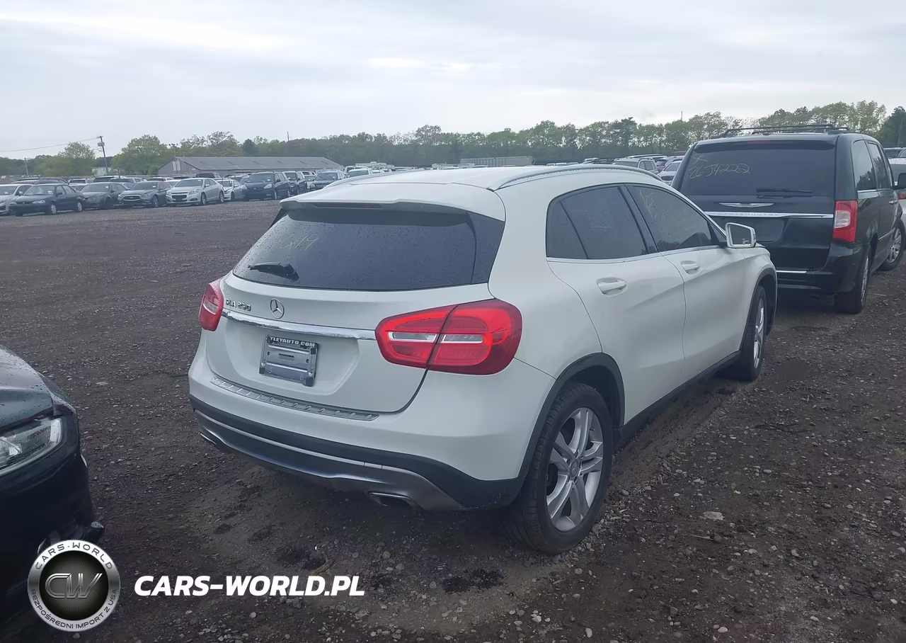 2015 Mercedes-Benz Gla 250 VIN:WDCTG4EB4FJ187900 - 4