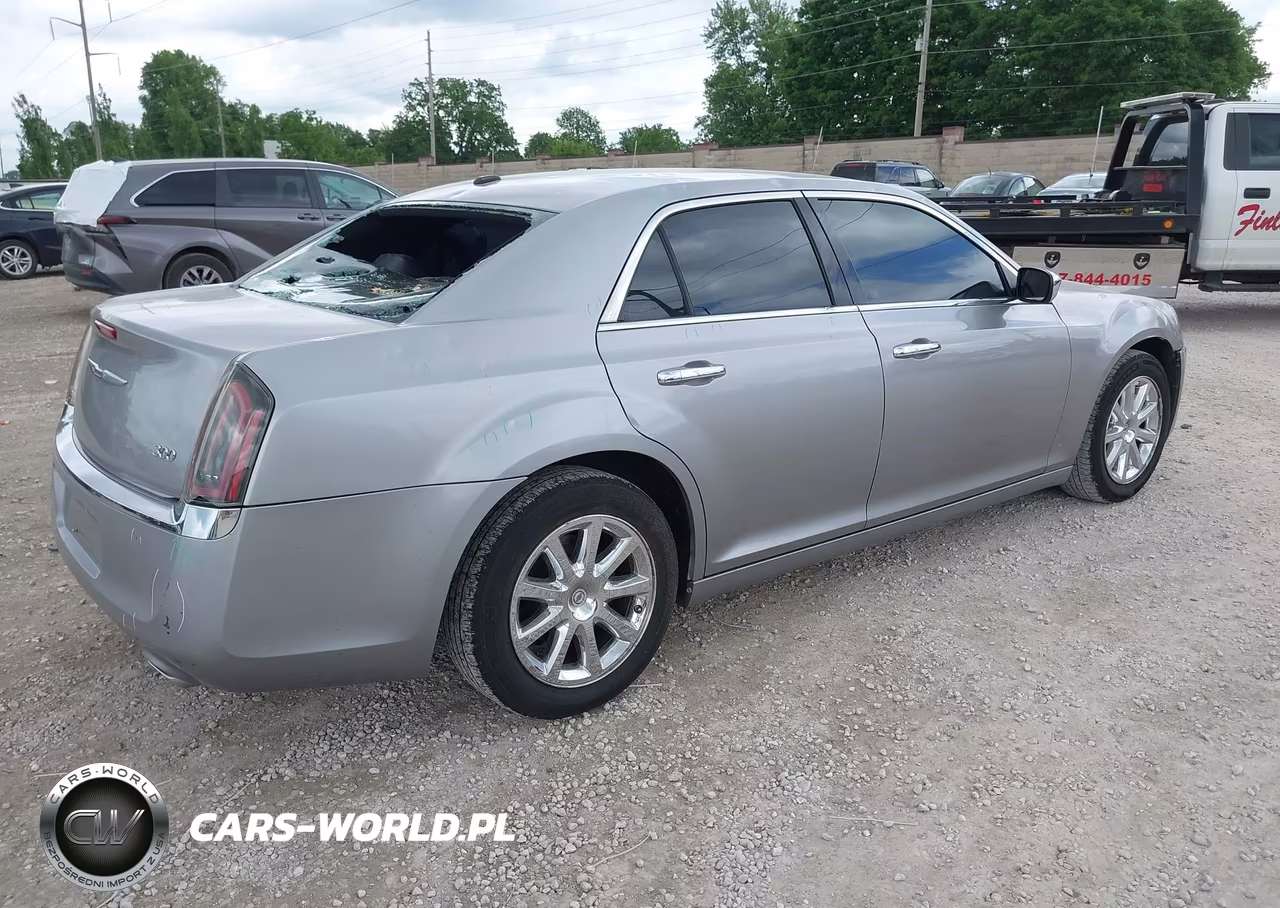 2011 Chrysler 300 Limited VIN:2C3CA5CG5BH547302 - 4