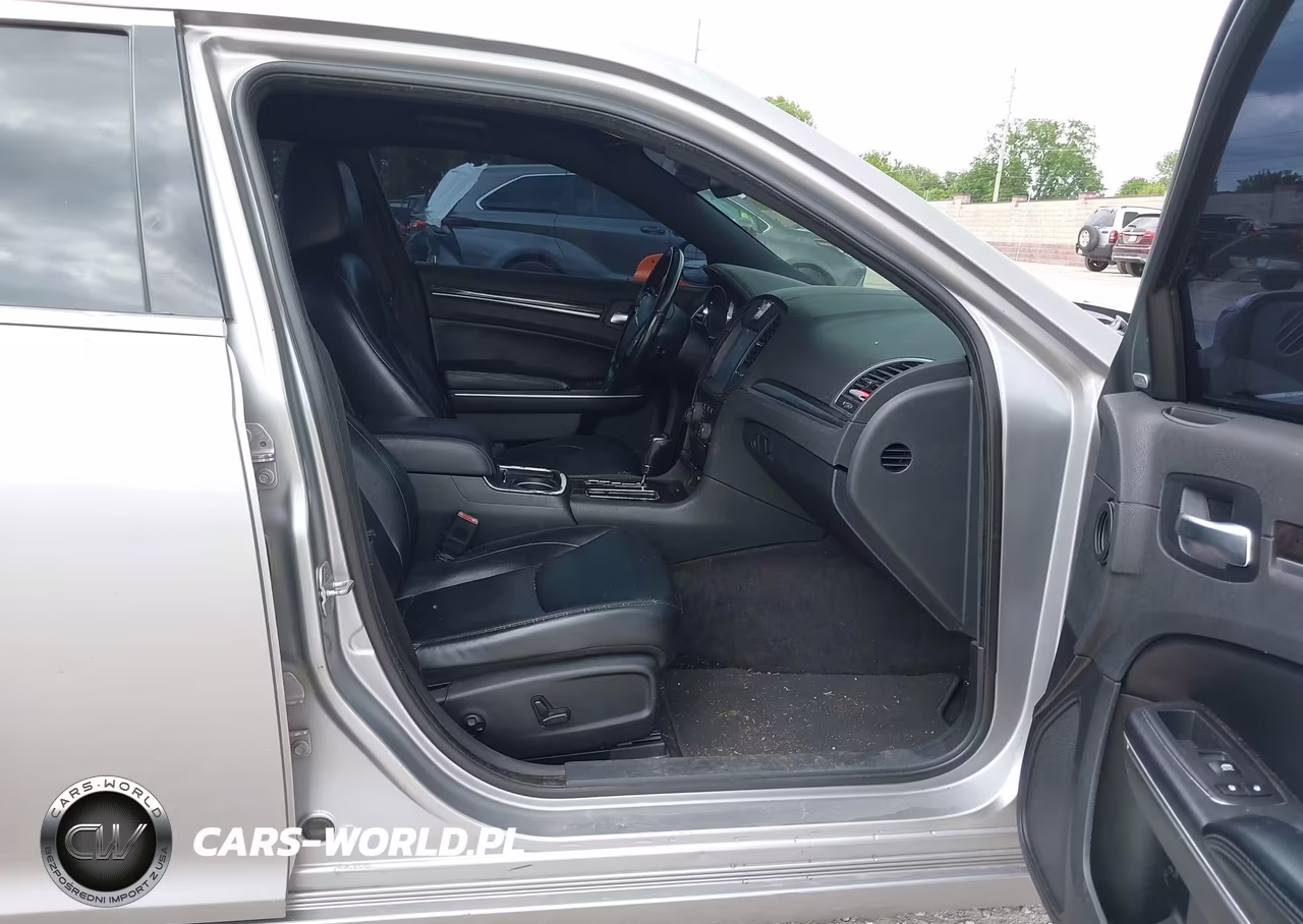 2011 Chrysler 300 Limited VIN:2C3CA5CG5BH547302 - 5