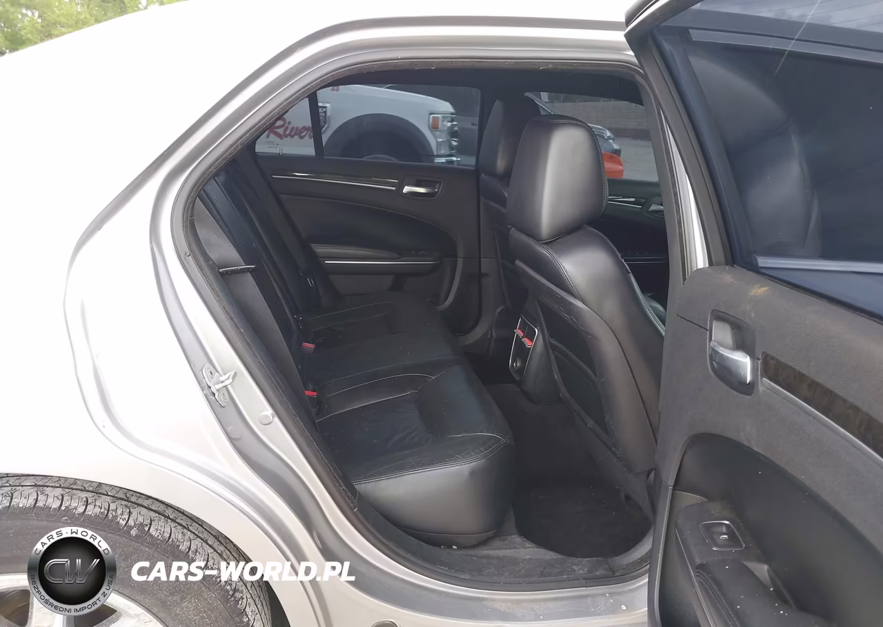 2011 Chrysler 300 Limited VIN:2C3CA5CG5BH547302 - 8