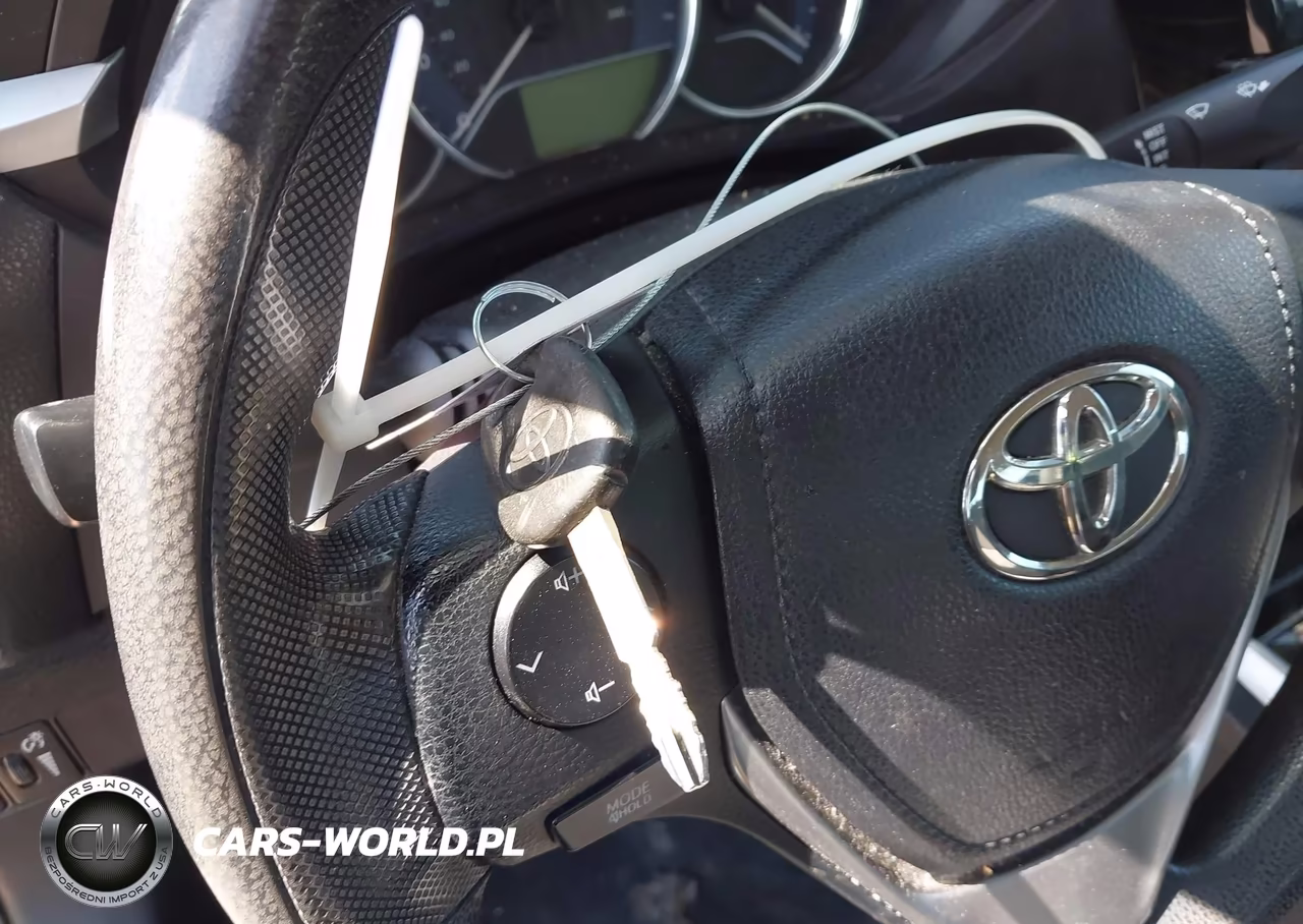 2014 Toyota Corolla L VIN:5YFBURHE5EP115935 - 11