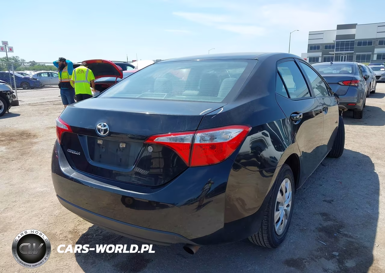 2014 Toyota Corolla L VIN:5YFBURHE5EP115935 - 4