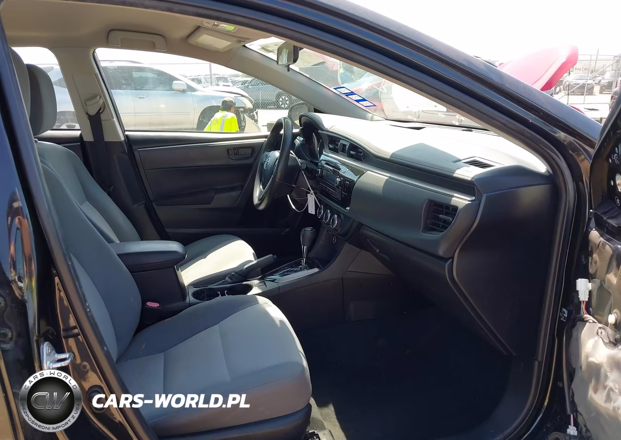 2014 Toyota Corolla L VIN:5YFBURHE5EP115935 - 5