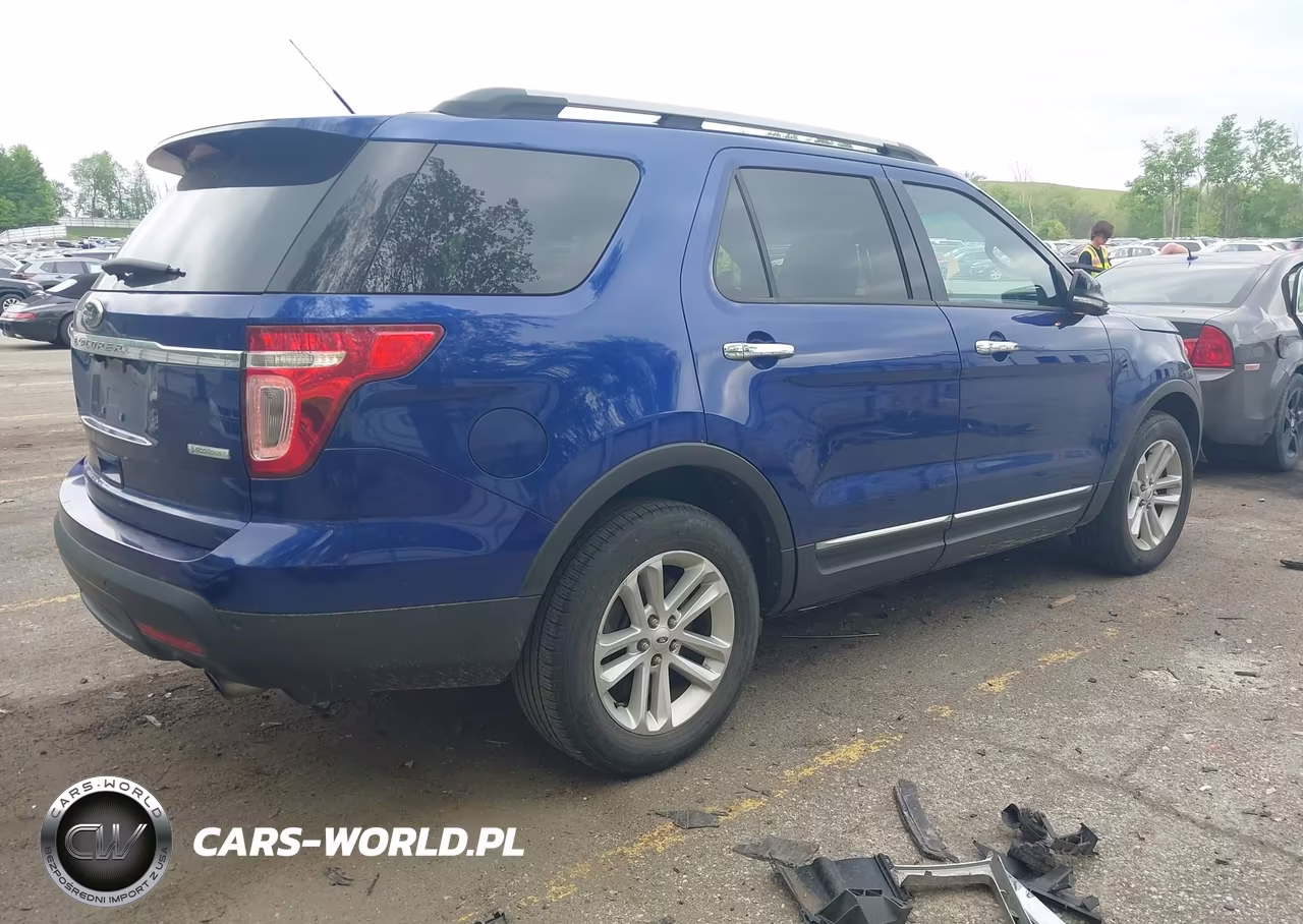 2013 Ford Explorer Xlt VIN:1FM5K7D96DGC56962 - 4