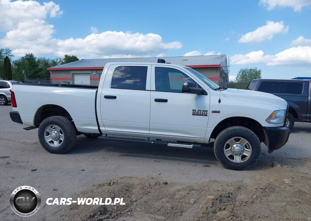 2018 Ram 2500 Tradesman 4X4 6'4 Box VIN:3C6TR5CT3JG306698 - 13