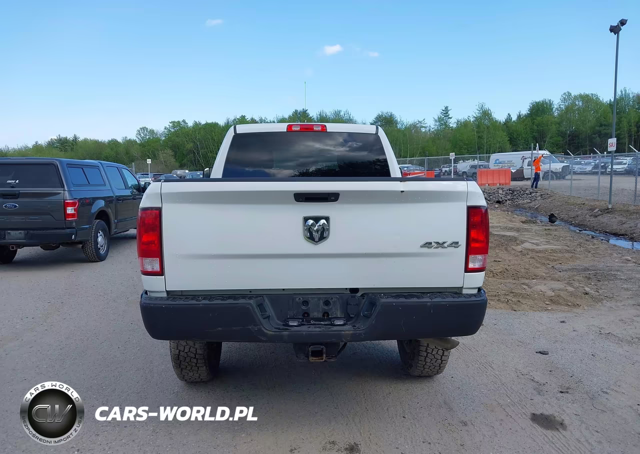 2018 Ram 2500 Tradesman 4X4 6'4 Box VIN:3C6TR5CT3JG306698 - 16