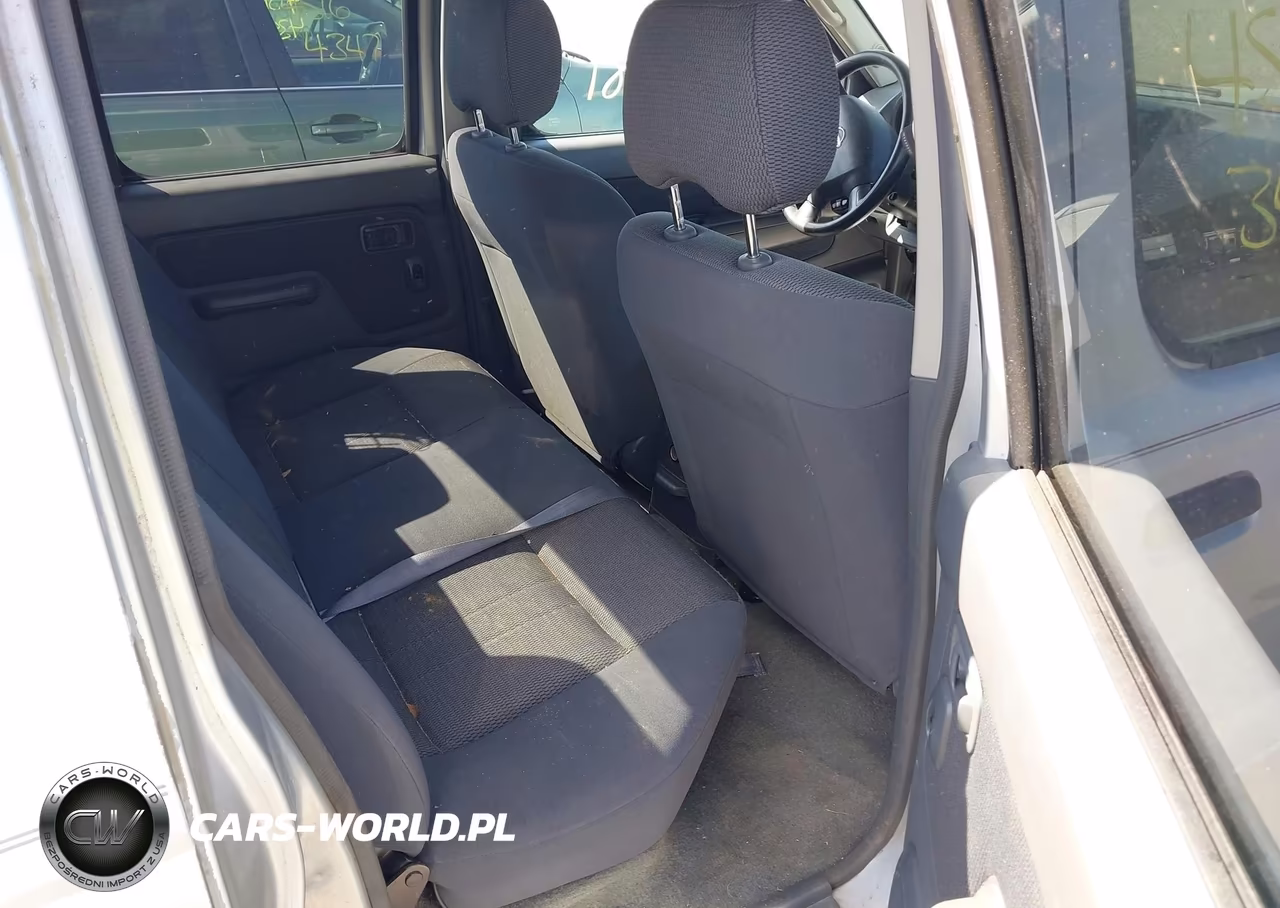 2002 Nissan Frontier Xe-V6 VIN:1N6ED29Y82C327842 - 8