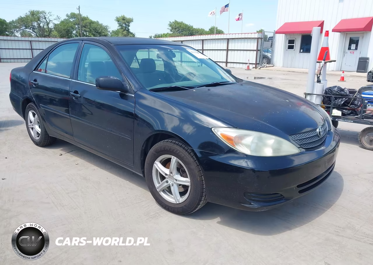 Główne zdjęcie 2004 Toyota Camry Le