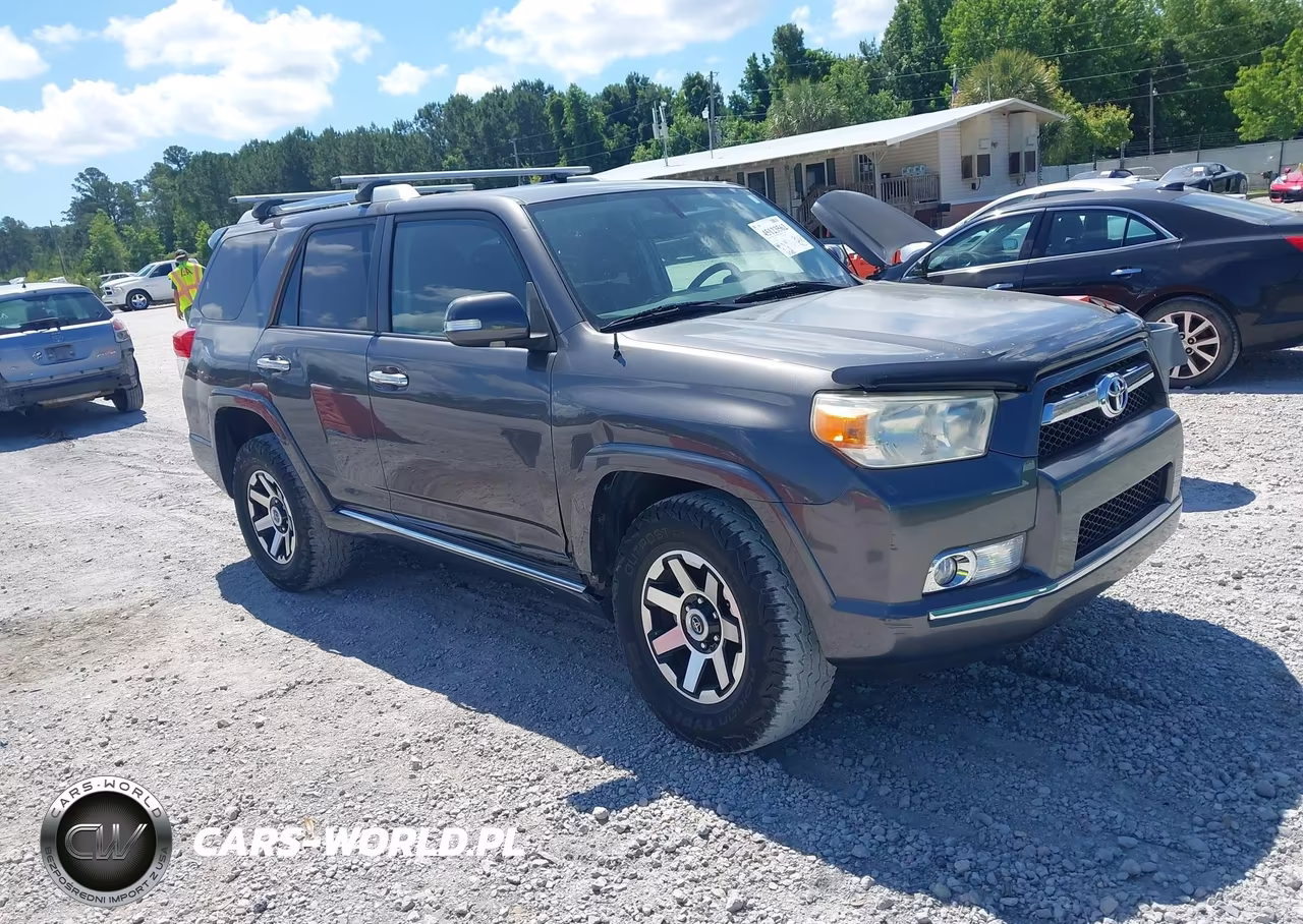 2011 Toyota 4Runner Sr5 V6 – zdjęcie 1 z 16