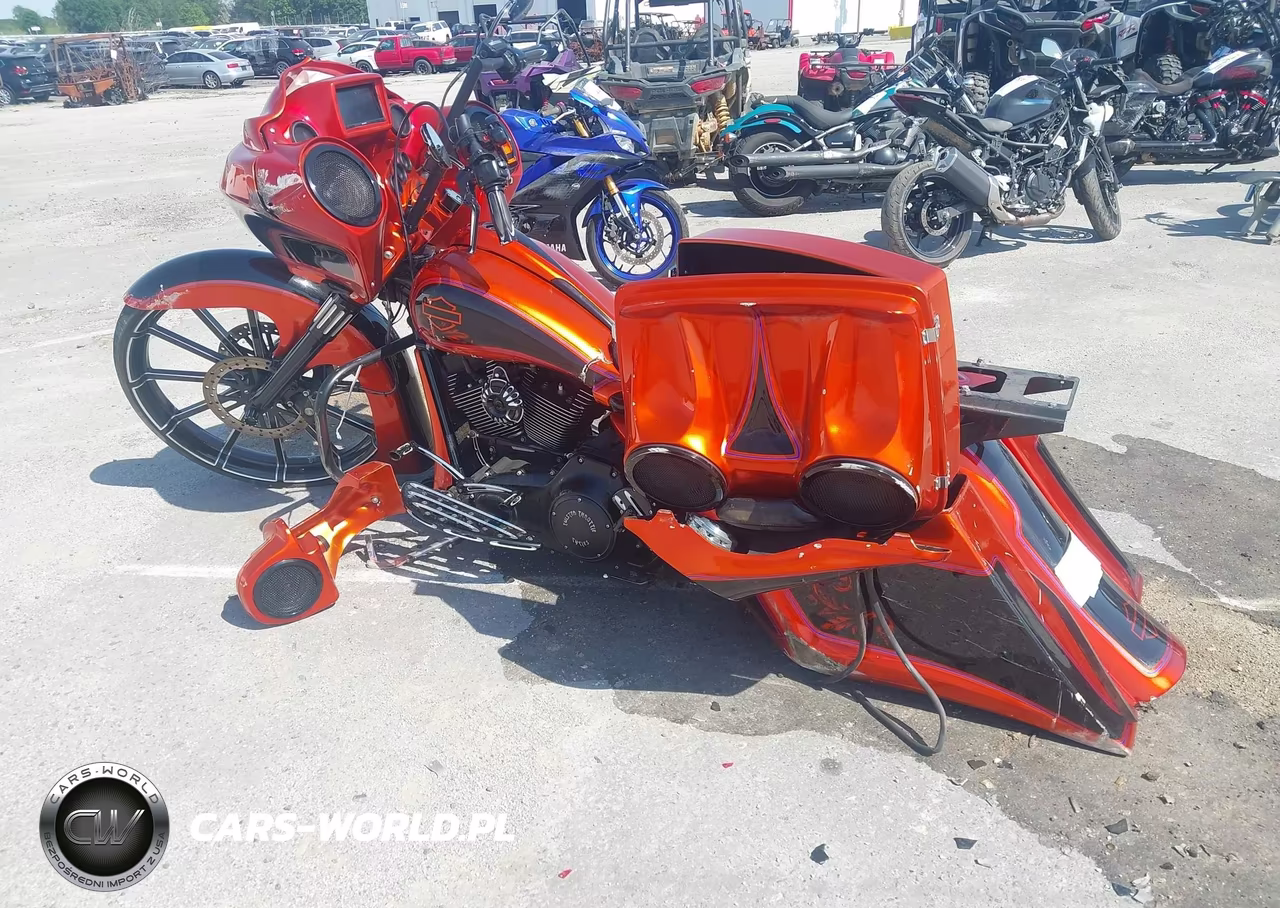2013 Harley-Davidson Fltrx Road Glide Custom VIN:1HD1KHM19DB657694 - 12