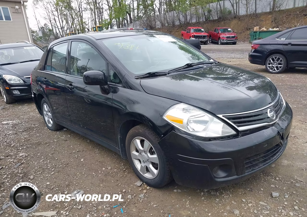 2011 Nissan Versa 1.8Sl