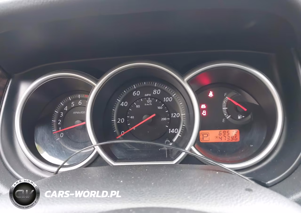 2011 Nissan Versa 1.8Sl VIN:3N1BC1AP5BL387381 - 7