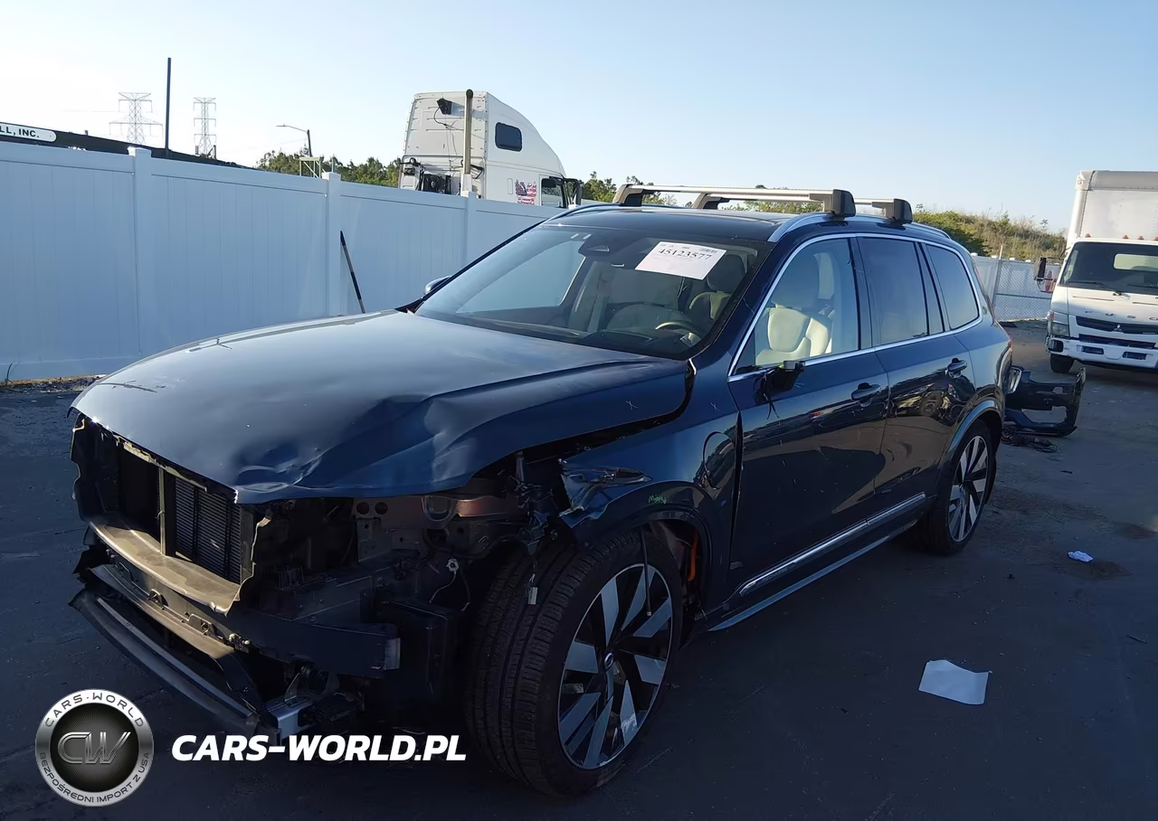 2023 Volvo Xc90 Recharge Plug-In Hybrid T8 Ultimate Bright Theme 7-Seater VIN:YV4H60CA6P1988747 - 2