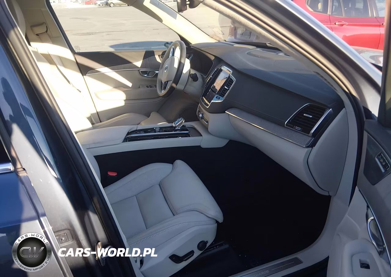 2023 Volvo Xc90 Recharge Plug-In Hybrid T8 Ultimate Bright Theme 7-Seater VIN:YV4H60CA6P1988747 - 5