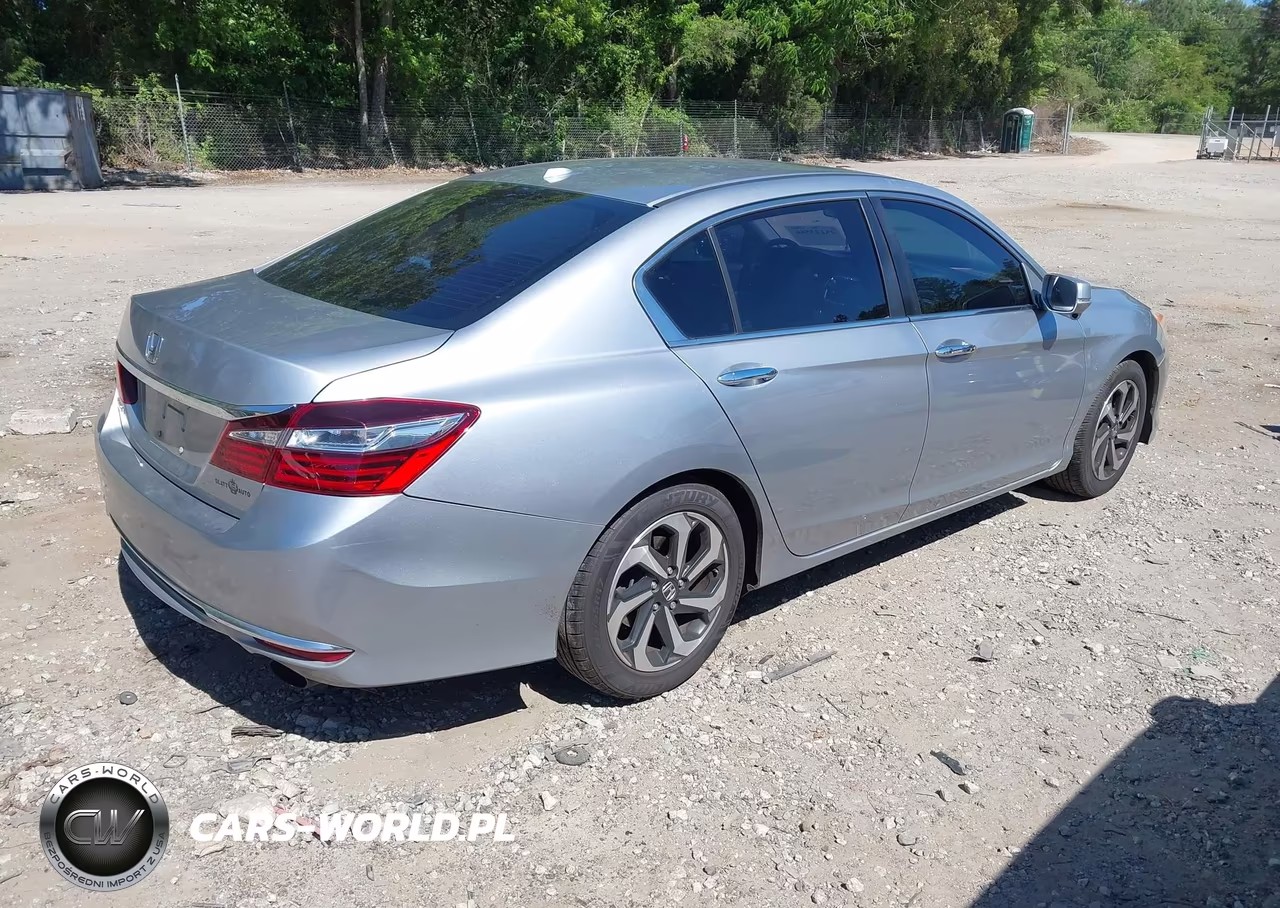 2017 Honda Accord Ex-L VIN:1HGCR2F81HA069914 - 4