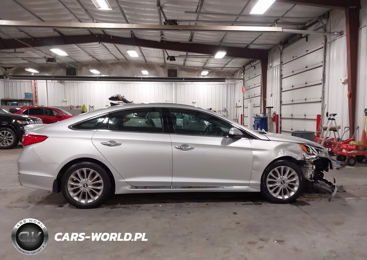 2015 Hyundai Sonata Limited VIN:5NPE34AF4FH026961 - 13
