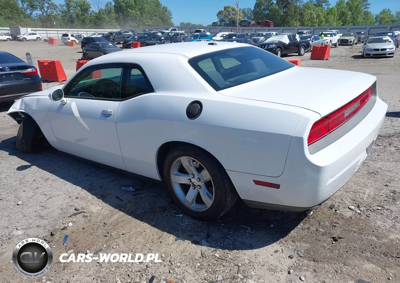2014 Dodge Challenger Sxt VIN:2C3CDYAG4EH136635 - 3
