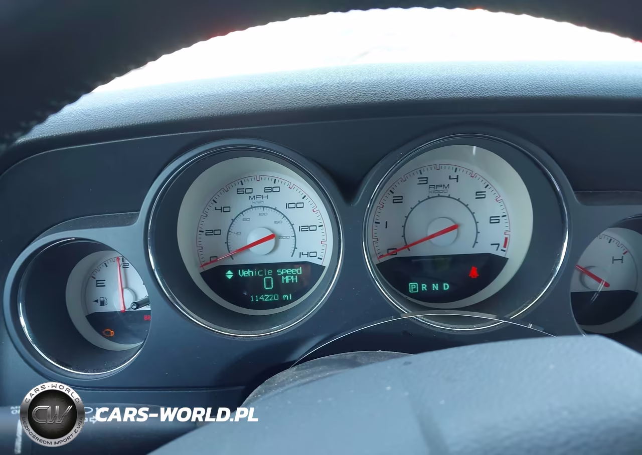 2014 Dodge Challenger Sxt VIN:2C3CDYAG4EH136635 - 7