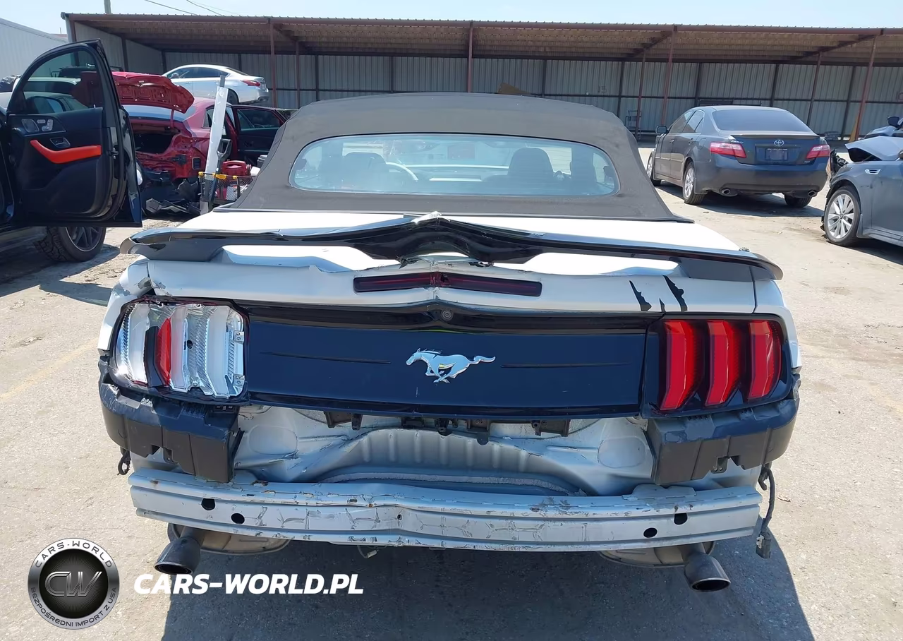 2021 Ford Mustang Ecoboost Premium VIN:1FATP8UH4M5124312 - 16